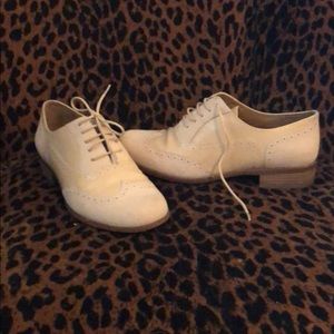 Clarks women’s Oxfords